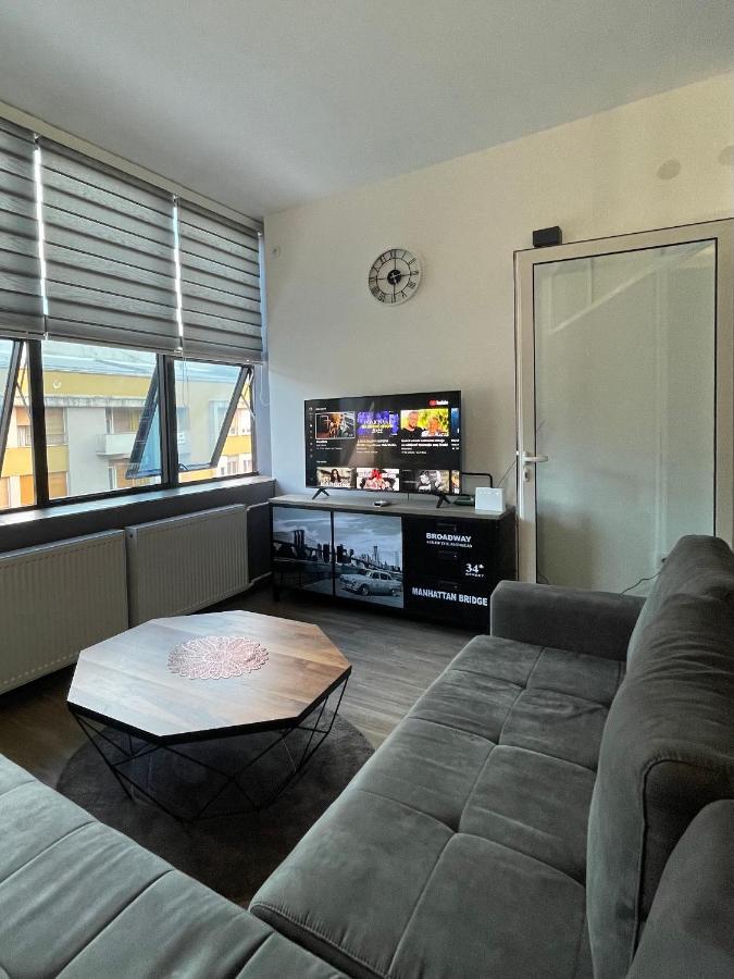 Enjoyment Apartment Ni Dış mekan fotoğraf